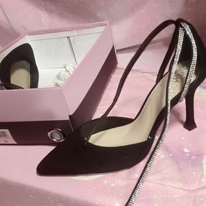 Vince Camuto Heels size 9.5